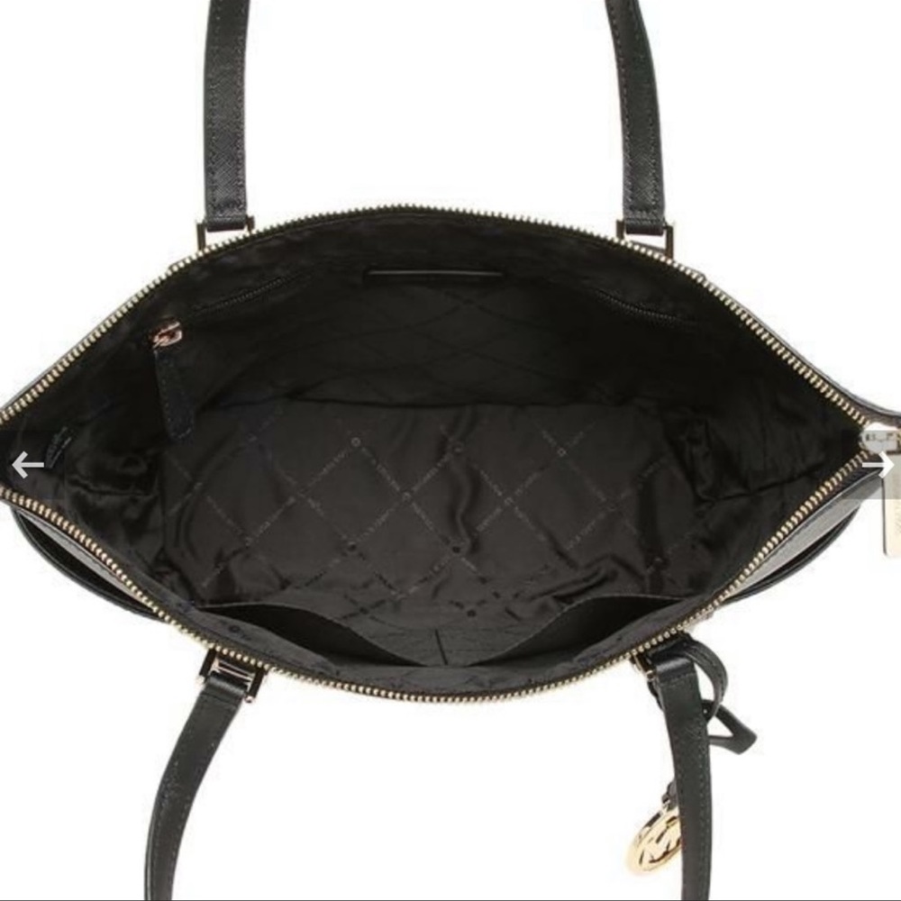 MICHAEL KORS Charlotte Large Leather Top-Zip Tote - Picture 7 of 16